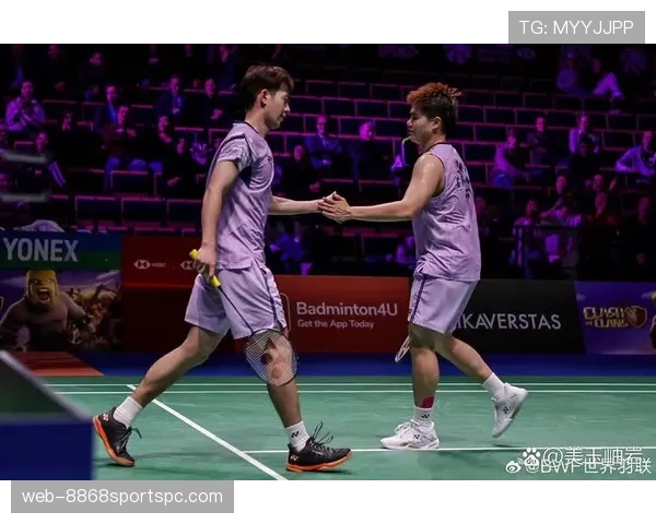 梁伟铿比赛穿的鞋都比我工资还贵，这生活差距咋突破啊