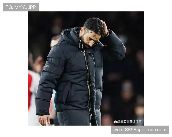 曼联转会策略效果争议浮现，球队赛季表现持续承压