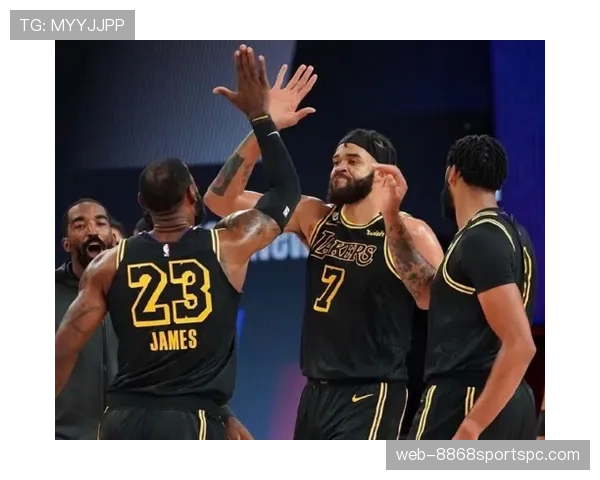 朗多高位策应为外线拉空间胜于持球组织提振末节效率